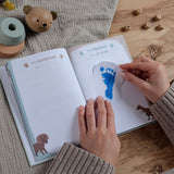 Baby-Tagebuch „Babys erstes Jahr" - Bär mit Sticker