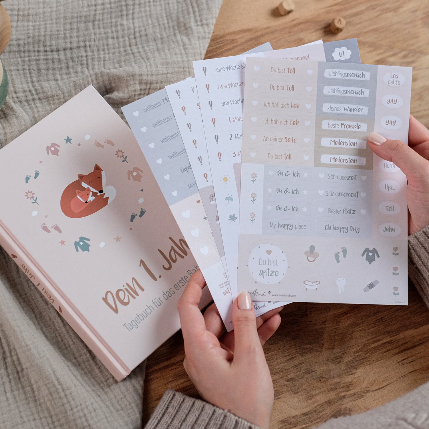 Baby-Tagebuch „Babys erstes Jahr" - Fuchs mit Sticker