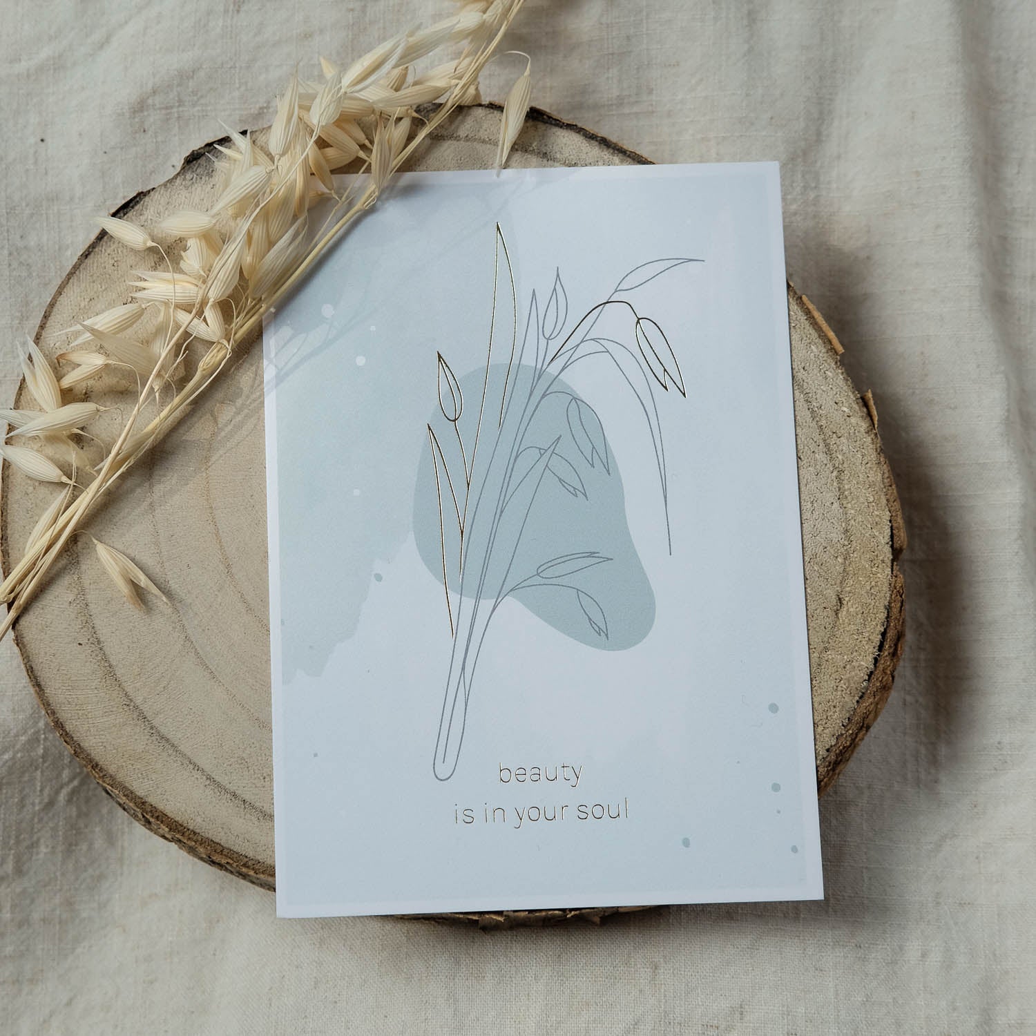 kind of hazel Postkarte "beauty is in your soul"